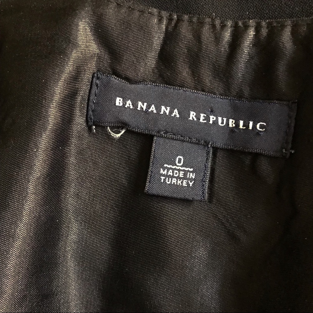 Banana Republic skirt. - Picture 3 of 4